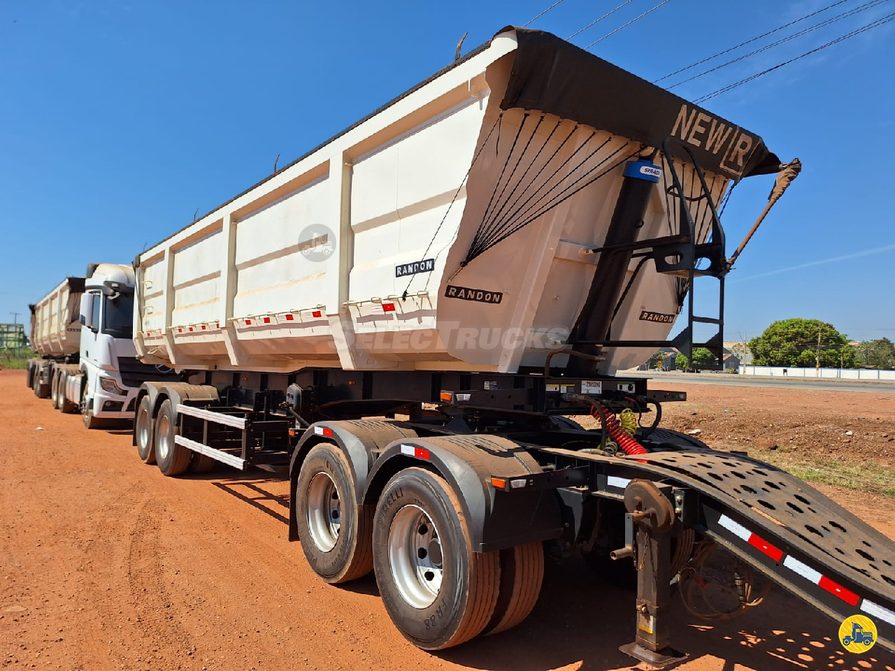 UTILITARIOS MERCEDES-BENZ MB 180 Furgao SelecTrucks - Cuiabá CUIABA MATO GROSSO MT
